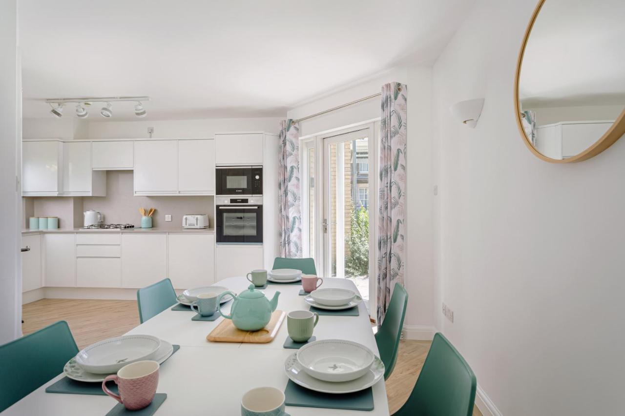 2 Bedroom City Centre Townhouse - With Parking CBG Esterno foto